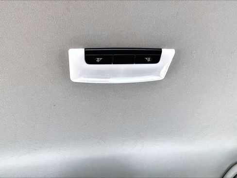 Used 2022 Nissan Sentra S FWD image 11