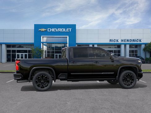 New 2026 Chevrolet Silverado 2500 High Country w/ Midnight Edition AWD/4WD image 7