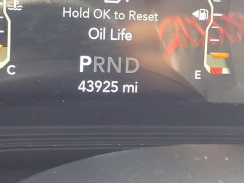 Used 2024 Jeep Wrangler Unlimited Rubicon image 13