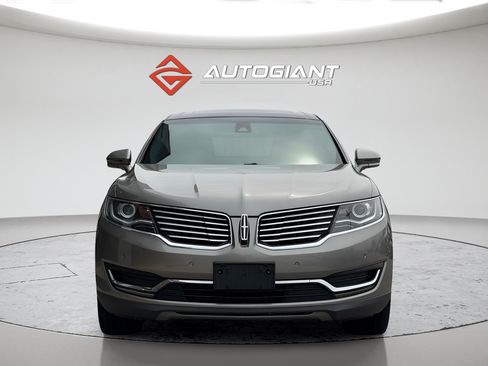 Used 2016 Lincoln MKX Reserve w/ Technology Package AWD/4WD image 3