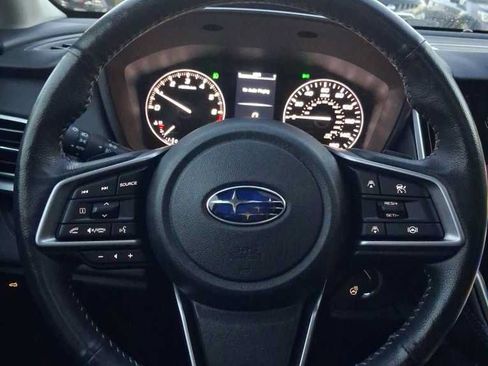 Used 2023 Subaru Outback Limited AWD/4WD image 35