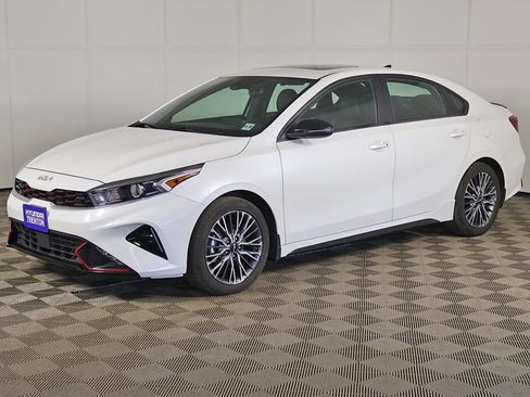 Used 2023 Kia Forte GT-Line w/ GT-Line Premium Package FWD image 10