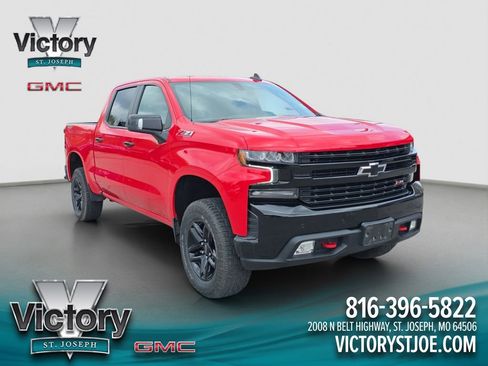Used 2022 Chevrolet Silverado 1500 LT Trail Boss w/ Safety Package AWD/4WD image 1