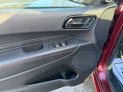 Used 2023 Dodge Durango GT image 10