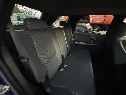 Used 2006 Pontiac Torrent 2WD w/ Preferred Package image 16