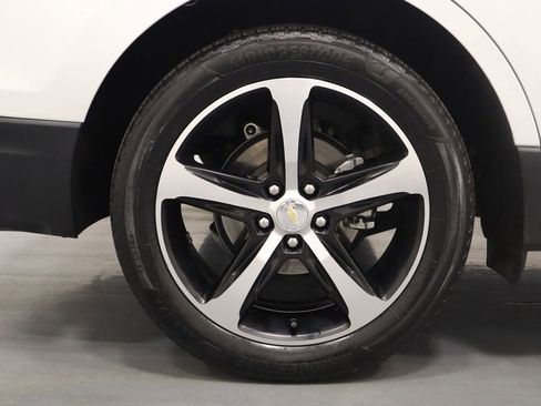 Used 2022 Chevrolet Equinox LT AWD/4WD image 29