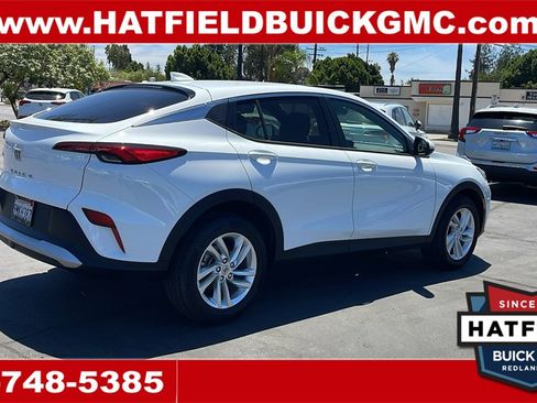 Used 2024 Buick Envista Preferred w/ Convenience I Package image 5