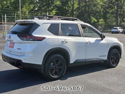 Used 2025 Nissan Rogue SV AWD/4WD image 5