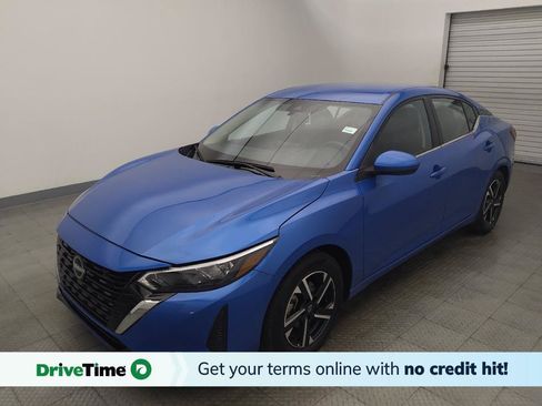 Used 2025 Nissan Sentra SV FWD image 1