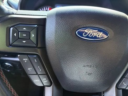 Used 2019 Ford Expedition Limited w/ Equipment Group 303A RWD image 15