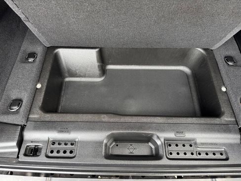 Used 2021 Jeep Wrangler Unlimited Sahara AWD/4WD image 49
