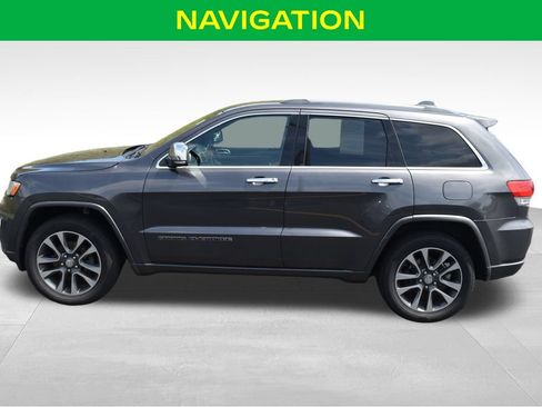 Used 2018 Jeep Grand Cherokee Overland AWD/4WD image 6
