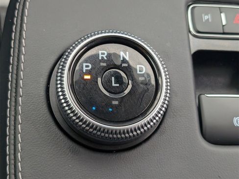 Used 2024 Ford Mustang Mach-E Select image 21