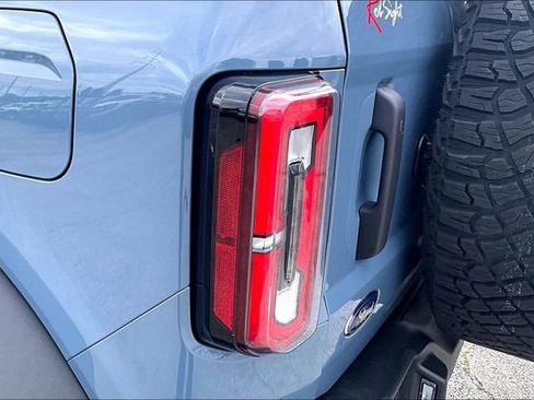 Used 2024 Ford Bronco Wildtrak AWD/4WD image 22