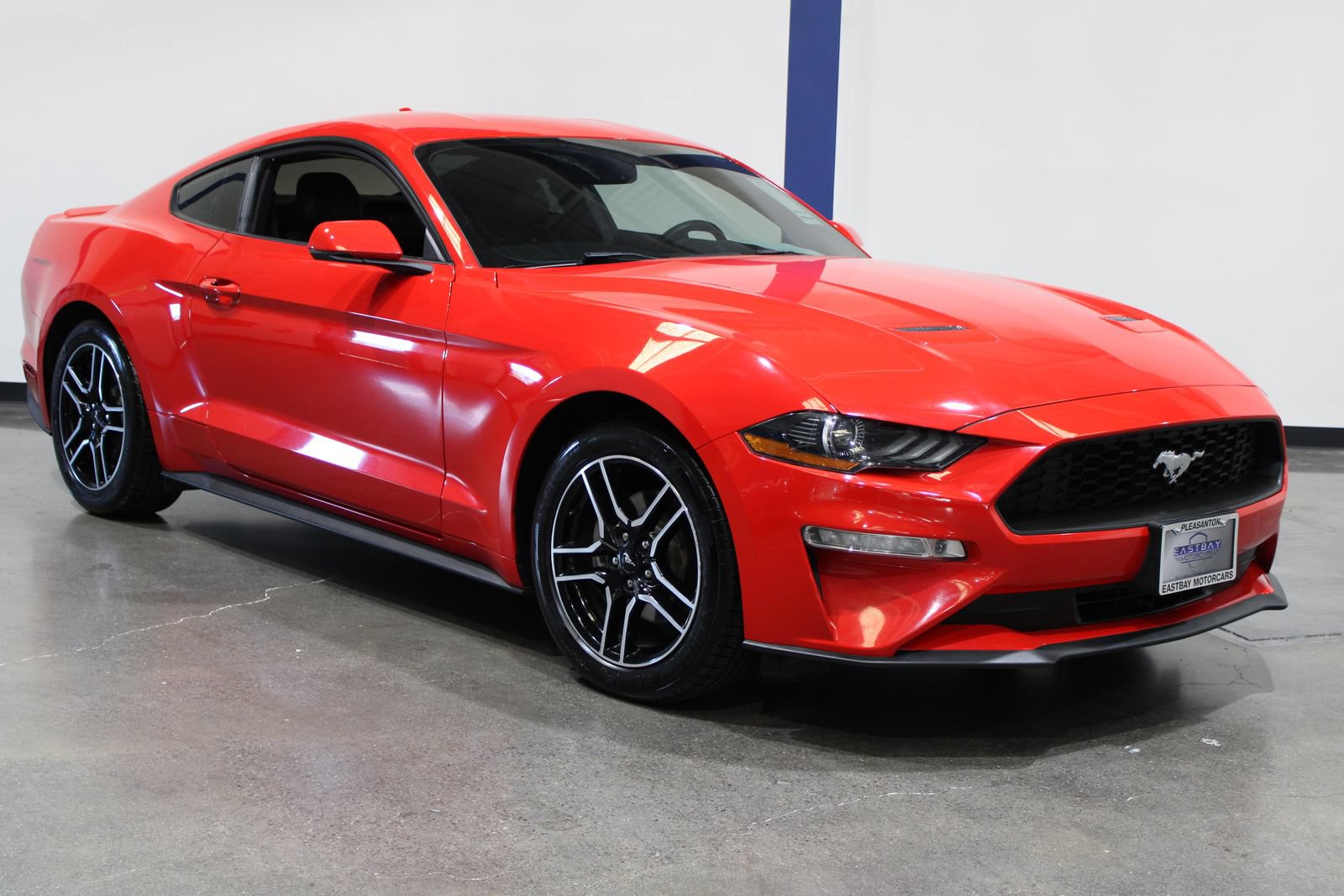 Used 2020 Ford Mustang Premium RWD image 2