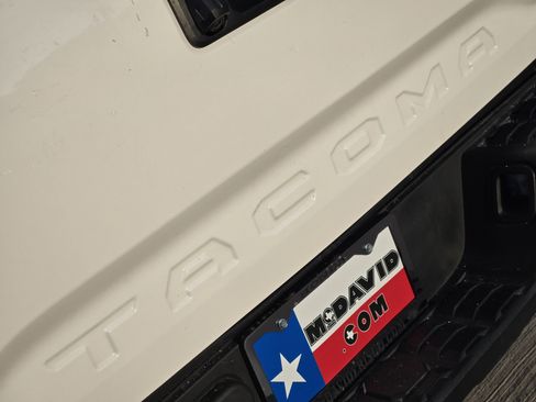 Used 2023 Toyota Tacoma SR RWD image 31