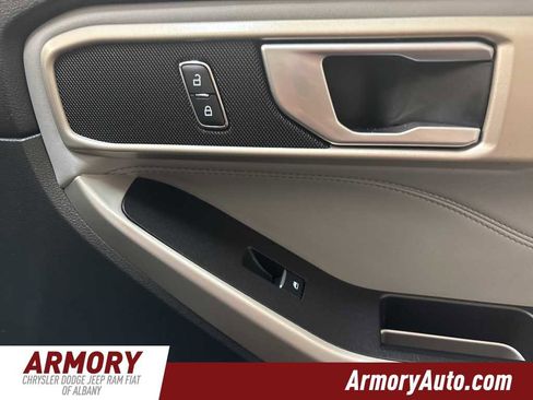 Used 2023 Ford Explorer XLT w/ Equipment Group 202A image 35