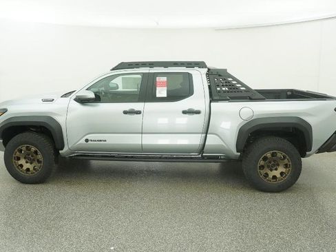 New 2026 Toyota Tacoma 4x4 Double Cab Hybrid image 2