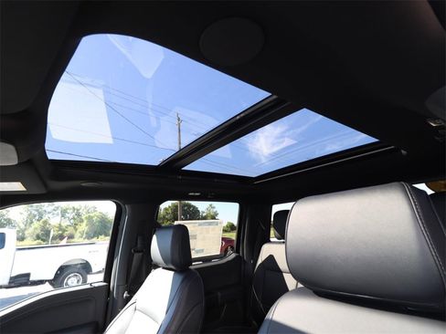 New 2025 Ford F150 Lariat w/ Equipment Group 502A High image 5