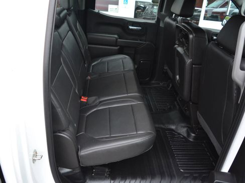 Used 2019 Chevrolet Silverado 1500 W/T w/ Trailering Package image 14