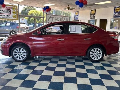 Used 2014 Nissan Sentra SV image 4