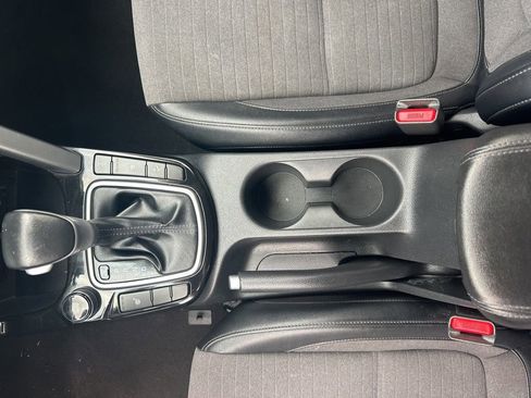 Used 2023 Kia Seltos S AWD/4WD image 28