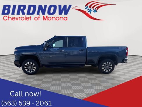 Used 2024 Chevrolet Silverado 2500 Custom w/ Custom Convenience Package AWD/4WD image 1