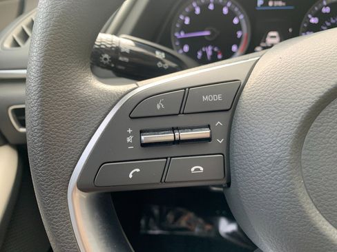 Used 2023 Hyundai Sonata SEL FWD image 14