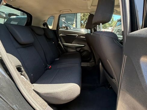 Used 2017 Honda Fit EX image 18