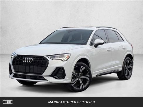 Certified 2024 Audi Q3 2.0T Premium Plus image 1