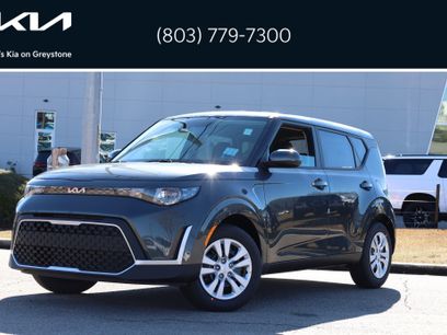 New 2025 Kia Soul LX