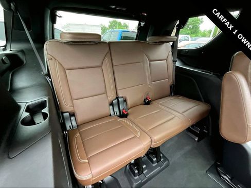 Used 2023 Chevrolet Tahoe High Country AWD/4WD image 26