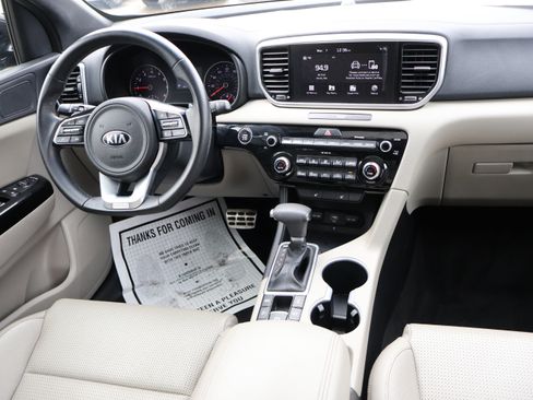 Used 2020 Kia Sportage S w/ S Premium Package AWD/4WD image 15