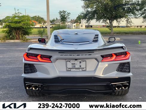Used 2024 Chevrolet Corvette Stingray Coupe w/ 1LT RWD image 5