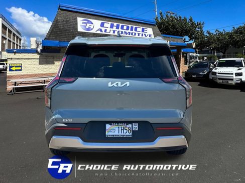 Used 2024 Kia EV9 Wind AWD/4WD image 7