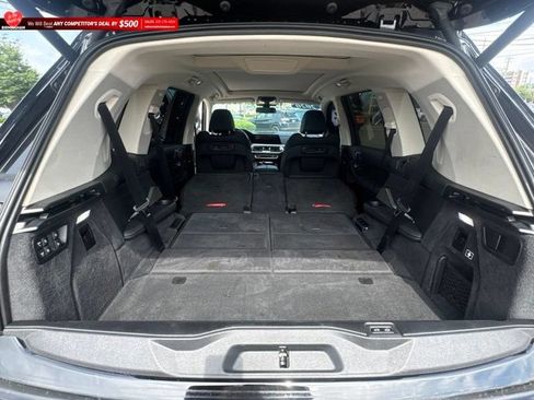 Used 2020 BMW X7 xDrive40i w/ Premium Package AWD/4WD image 38