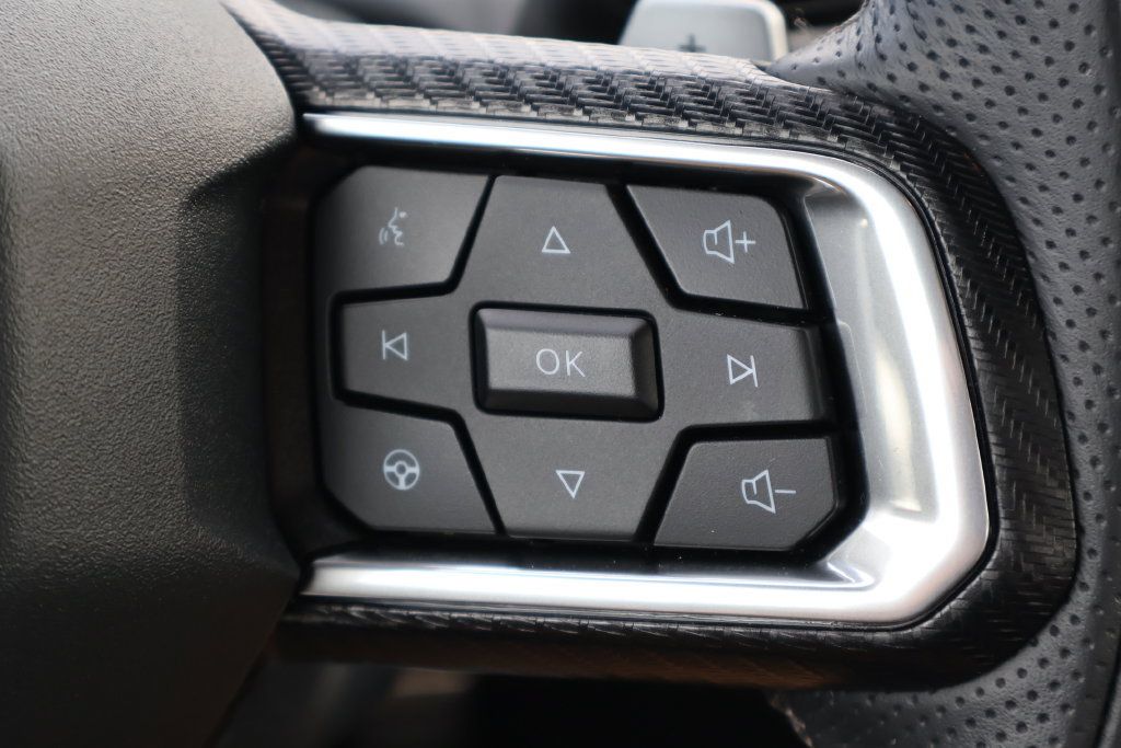 Used 2025 Ford Mustang GT Premium RWD image 7