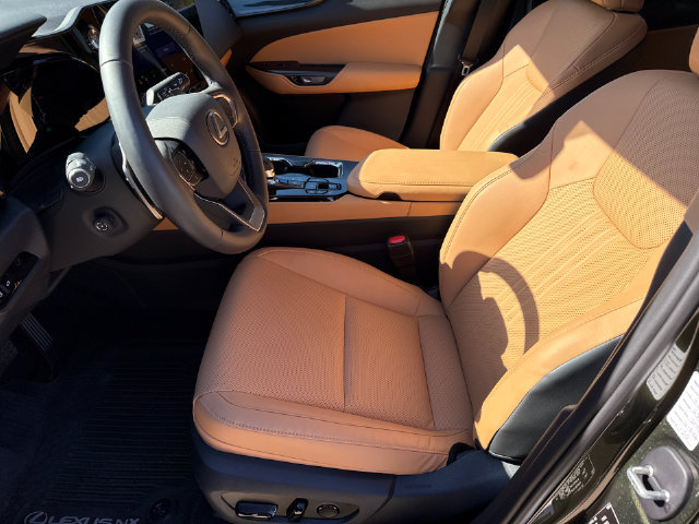 Used 2025 Lexus NX 350h AWD w/ Accessory Package (2T) image 27