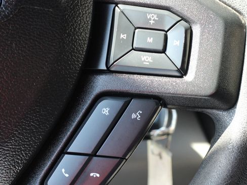 Used 2016 Ford F150 XLT w/ Trailer Tow Package image 17