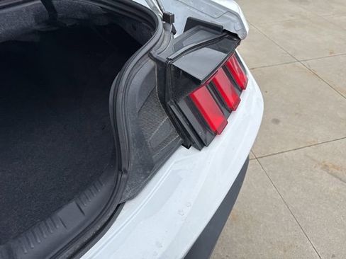 Used 2024 Ford Mustang Premium image 21