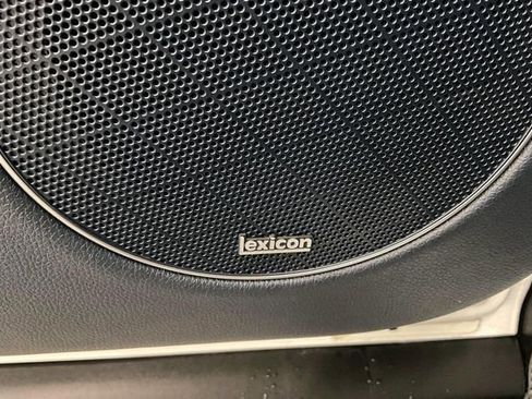 Used 2024 Genesis GV70 3.5T Sport w/ Sport Prestige Package image 40