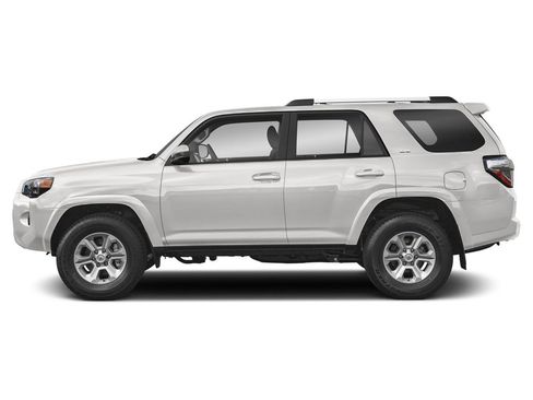Used 2021 Toyota 4Runner SR5 AWD/4WD image 3