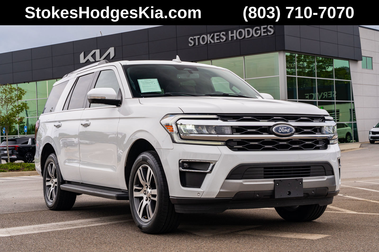 Used 2024 Ford Expedition Limited RWD image 1