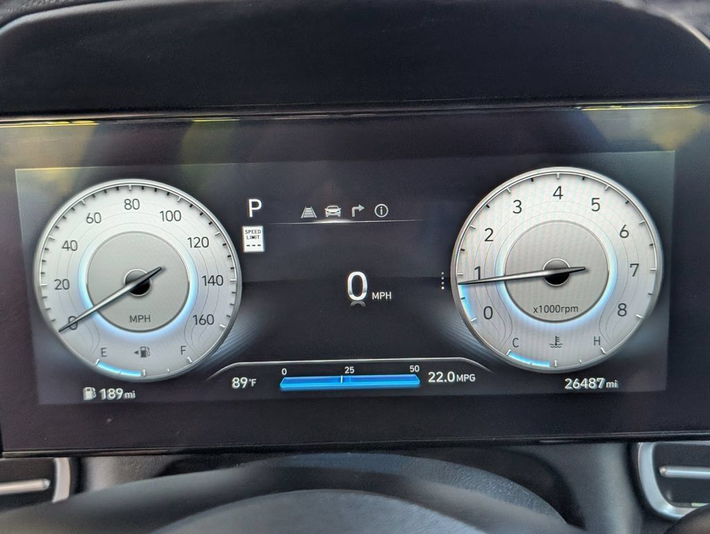 Used 2025 Hyundai Elantra SEL FWD image 13