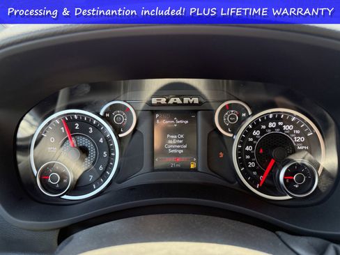 New 2026 RAM 2500 Tradesman AWD/4WD image 19