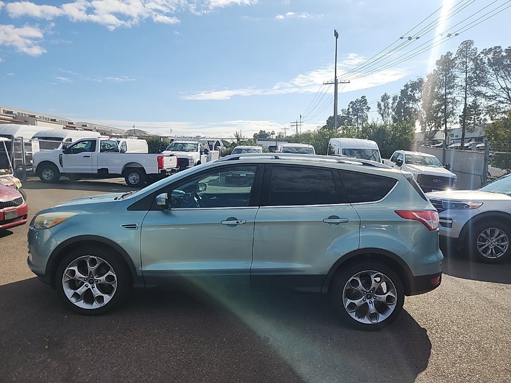 Used 2013 Ford Escape Titanium w/ Parking Technology Pkg FWD image 9