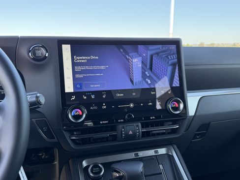 New 2026 Lexus GX 550 AWD/4WD image 26