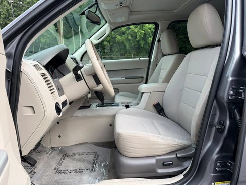 Used 2012 Ford Escape XLT AWD/4WD image 12