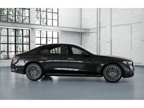 Used 2026 Mercedes-Benz E 350 4MATIC Sedan image 14