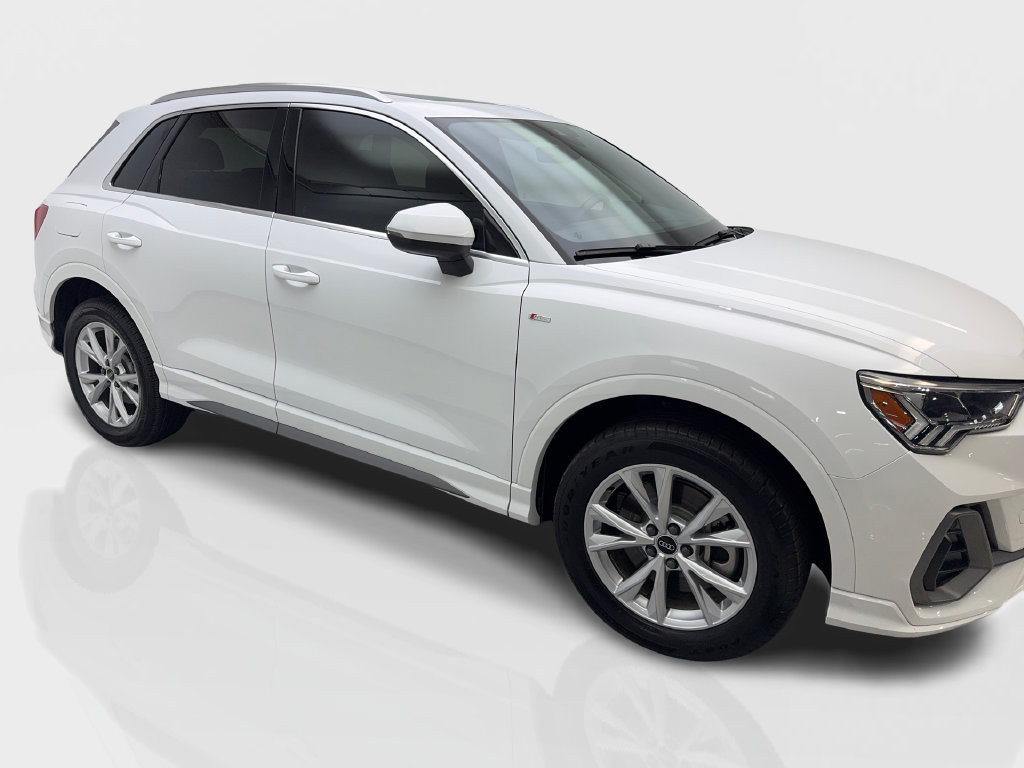 Used 2025 Audi Q3 2.0T Premium AWD/4WD image 14